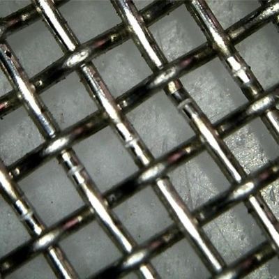 Acciaio ad alto tenore di carbonio Griglia ondulata Griglia di filo arrotondata Griglia di filo arrotondata Griglia di schermo di setaccio per miniere