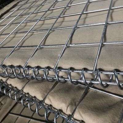 Cage resistenti alle esplosioni saldate resistenti alla corrosione di tipo pesante Barriere Hesko ML1 Sacchetti difensivi Bastion di sabbia Barriere murarie Recinzione di difesa