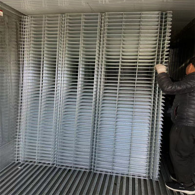 Cina Produttore fuori porta HDG curvo pannelli di recinzione a rete 3D con filo saldato