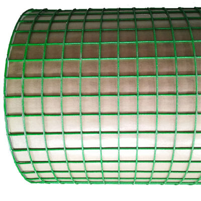 Pannello saldato rivestito in PVC nero elettrozincato in rete metallica di ferro con servizi di piegatura e taglio Maglia a forma di foro quadrato