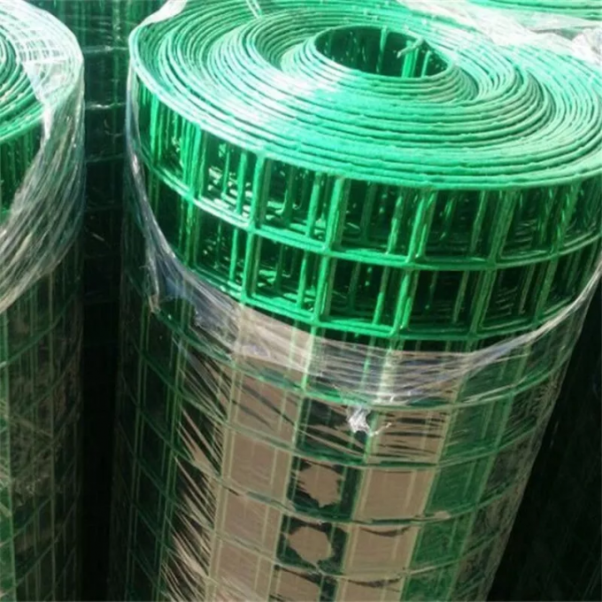 1/2x1 1x1 Galvanizzato a caldo Ferro saldatura Filtro saldatura Rulli di maglia di tessuto/ 16 calibro Elettro galvanizzato quadrato buco maglia saldata 4