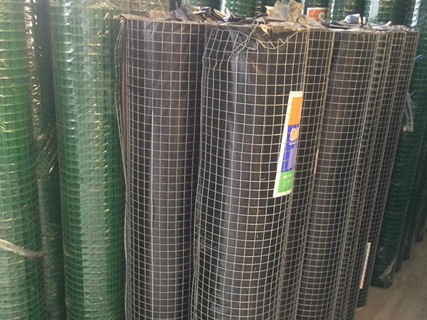 1/2x1 1x1 Galvanizzato a caldo Ferro saldatura Filtro saldatura Rulli di maglia di tessuto/ 16 calibro Elettro galvanizzato quadrato buco maglia saldata 5