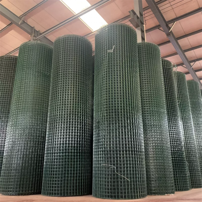 1/2x1 1x1 Galvanizzato a caldo Ferro saldatura Filtro saldatura Rulli di maglia di tessuto/ 16 calibro Elettro galvanizzato quadrato buco maglia saldata 7